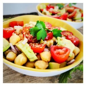 ysabelle_levasseur_recette_nutritionniste_auteure_culinaire_salade_pois_chiche_huile_chanvre